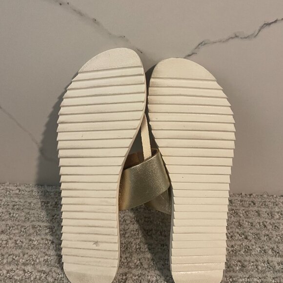 Joie A La Plage Malaga Size 38 Made in Italy knotted T like new gold - Picture 7 of 7